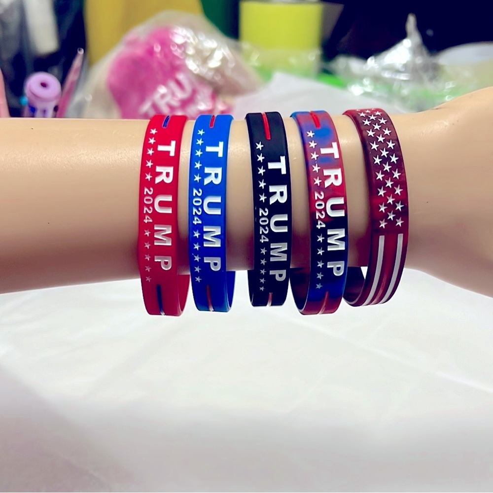 Trump silicon bracelet